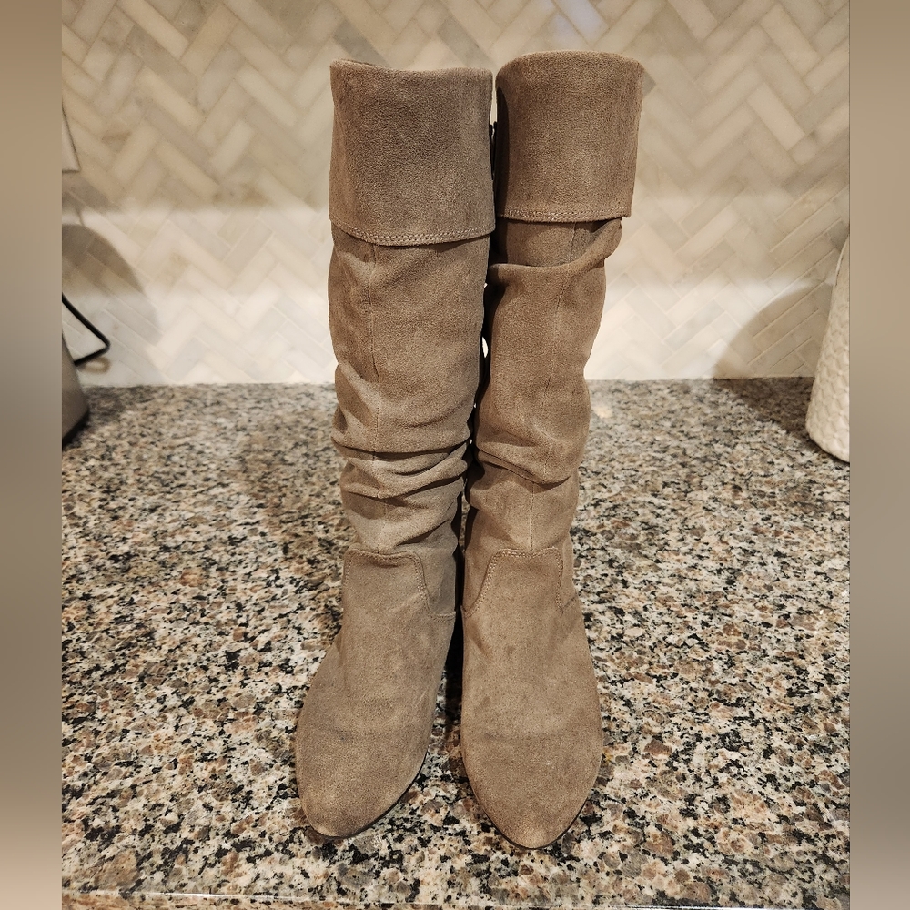 Steve madden boots, size 6